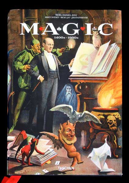 Taschen MAGIC Book
